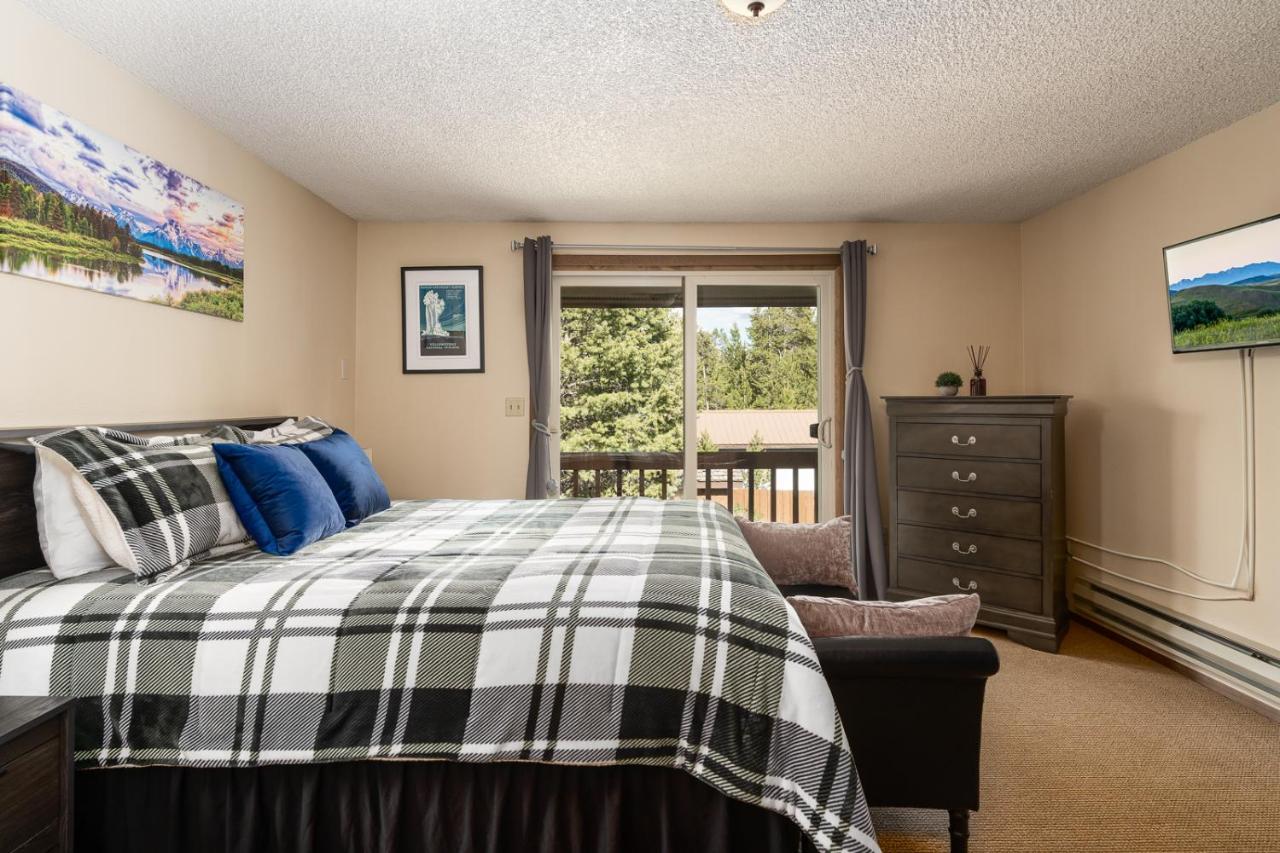 Huckleberry House Vila West Yellowstone Exterior foto
